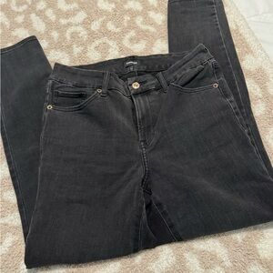 Express Jeans // Skinny Mid Rise Ultra Hyper Stretch